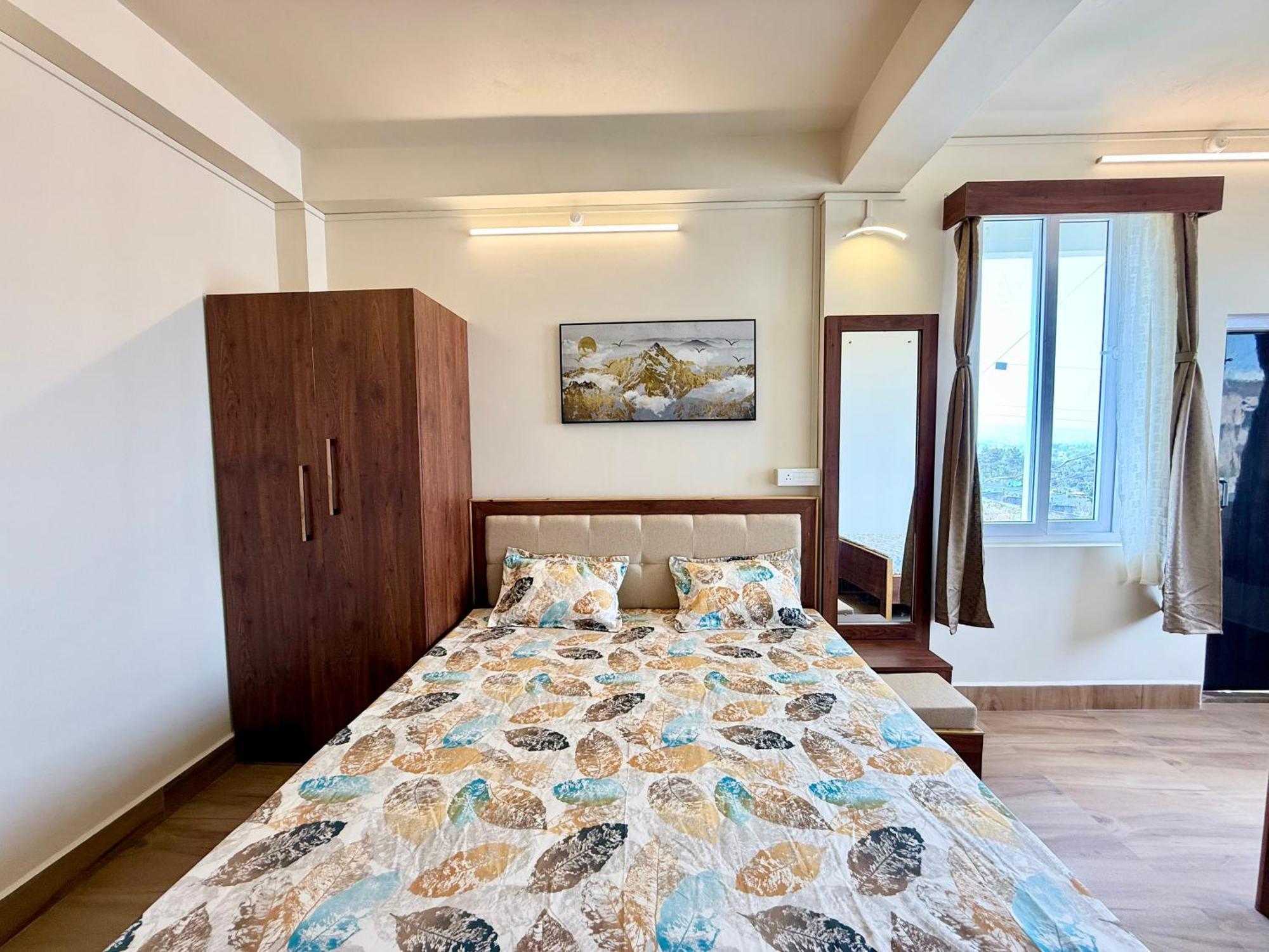 Yepplo Holiday Home - Complimentary Breakfast - 24 Hrs Caretaker & Power Backup Shillong Dış mekan fotoğraf