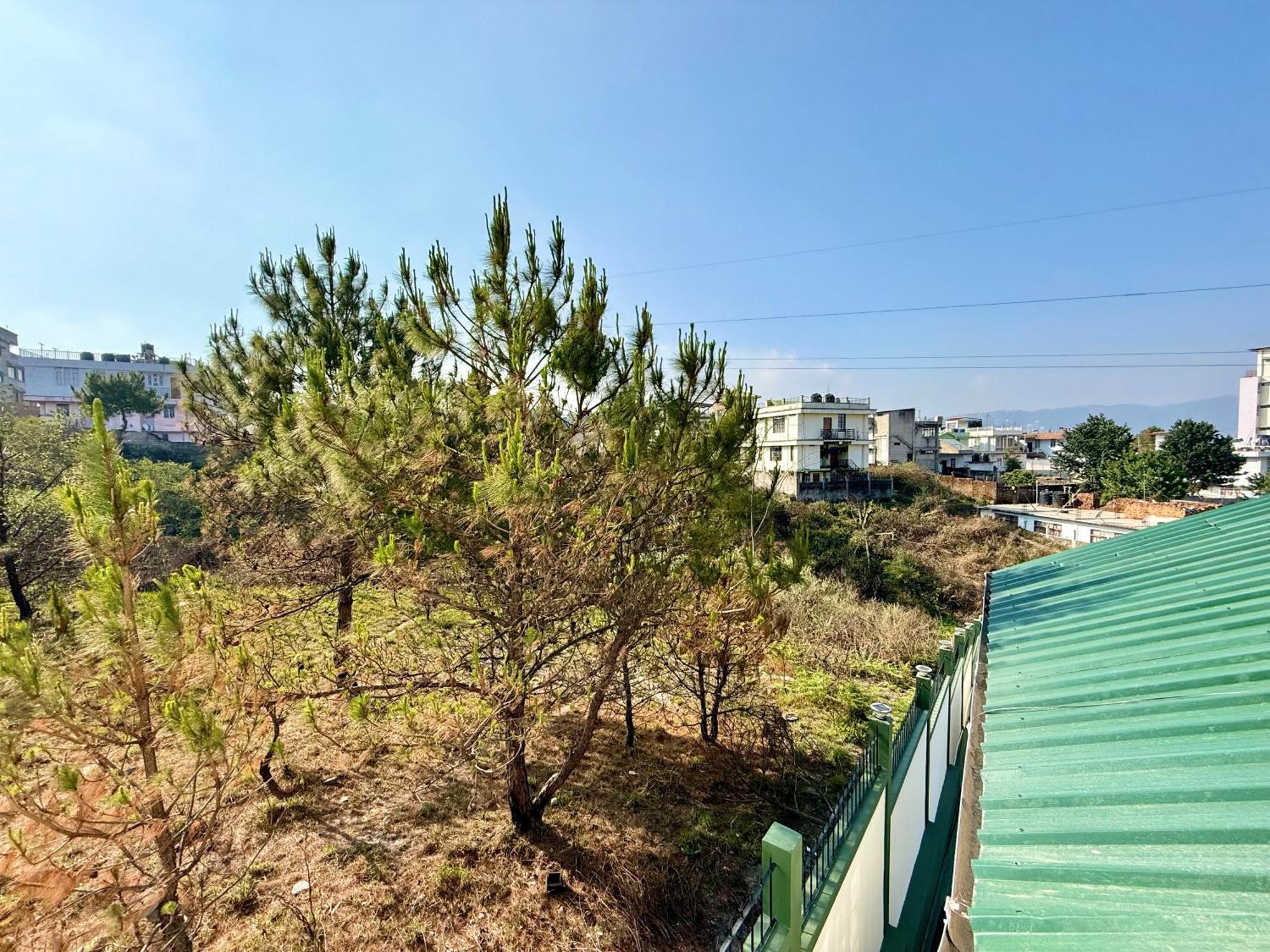Yepplo Holiday Home - Complimentary Breakfast - 24 Hrs Caretaker & Power Backup Shillong Dış mekan fotoğraf